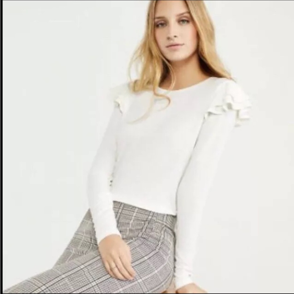 NWT Ann Taylor Ruffle-Shoulder Knit Top - Picture 2 of 5